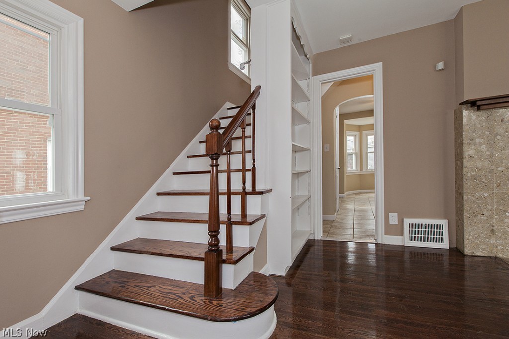 Warrensville - Residential