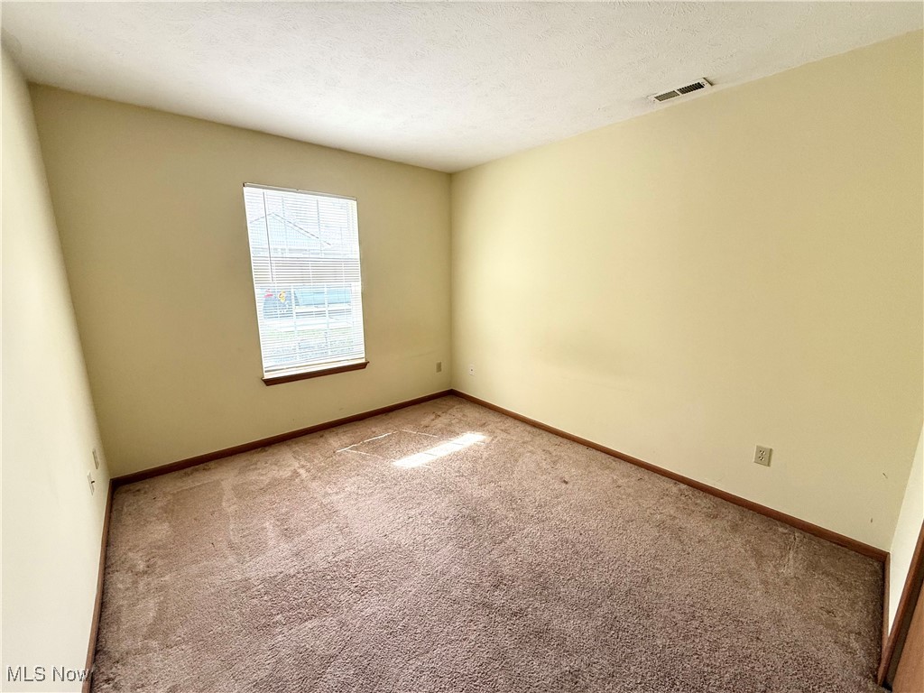 North Creek Villa - Residential