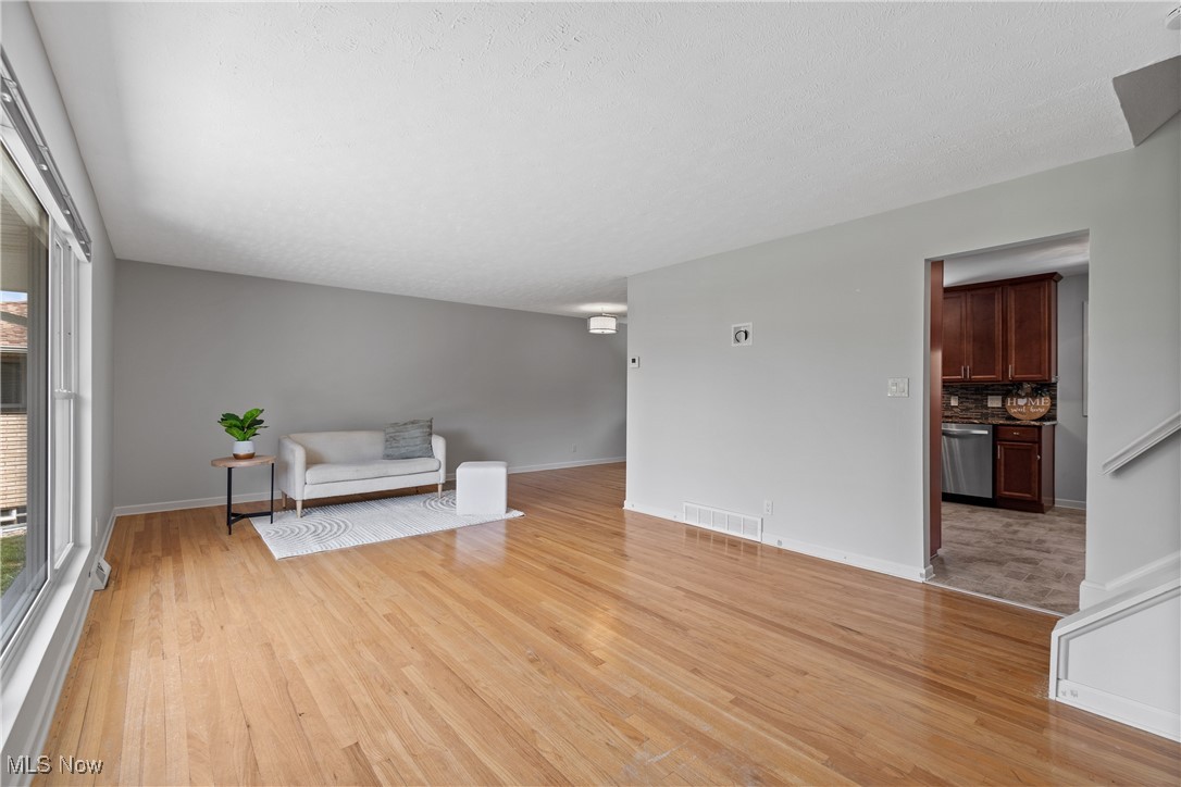 13493 Pineview Court