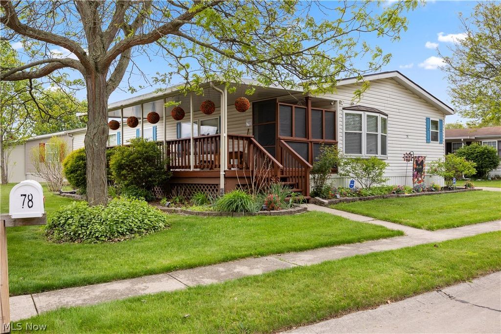 Photo of 78 Periwinkle Drive, Olmsted Township, OH 44138 (MLS # 5207695)