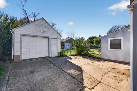 Tiny photo for 64 Palmetto Avenue, Akron, OH 44301 (MLS # 5255495)