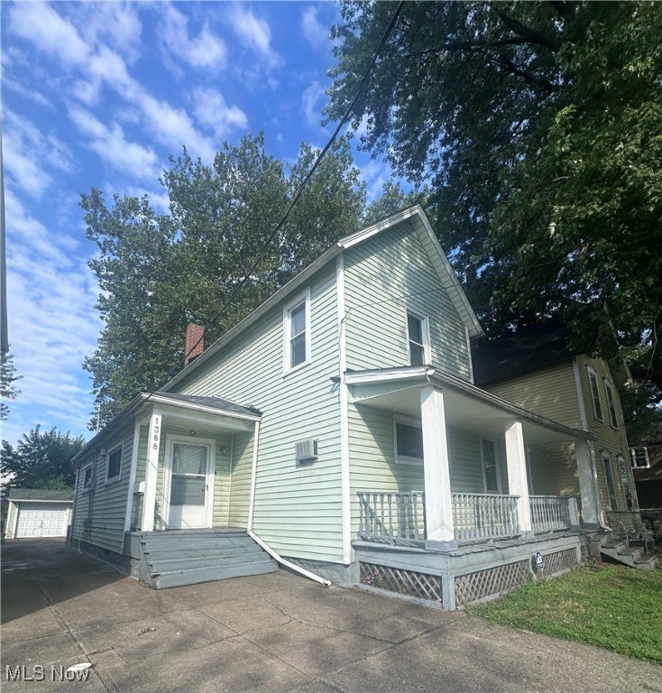 Don"t miss this investment Opportunity in Cleveland, OH. Live in one unit and rent out the other. Centrally located close to all amenities, freeways and downtown. update include : New roof in 2025, A/C in 2018, window in 2010, Electrical (circuit) breaker in 2020.Home Being Sold'AS Is"