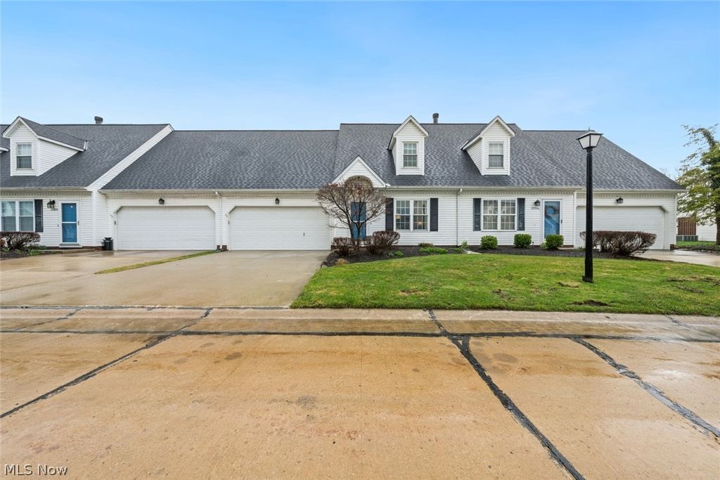 Photo of 37608 Sturbridge Lane, Willoughby, OH 44094 (MLS # 5193762)