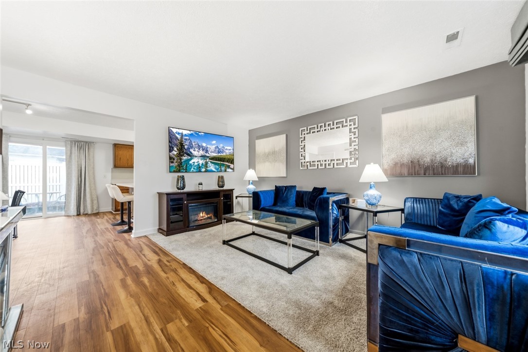 Smugglers Cove Condo - Residential