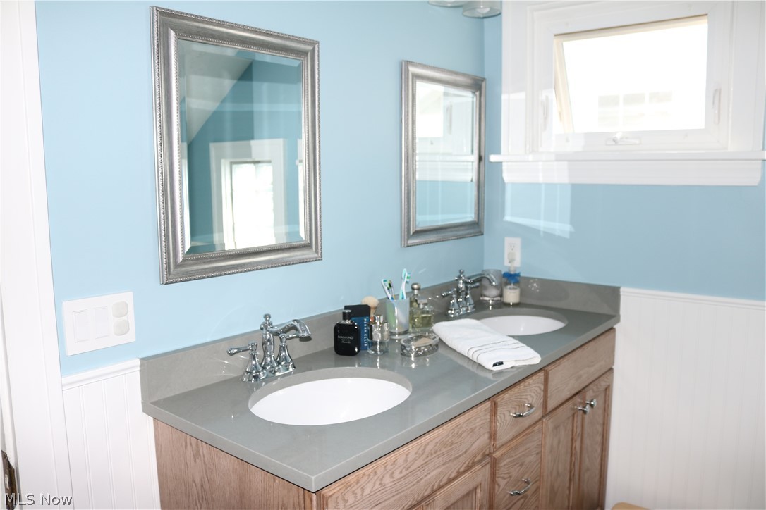 C L & L R Newells - Residential