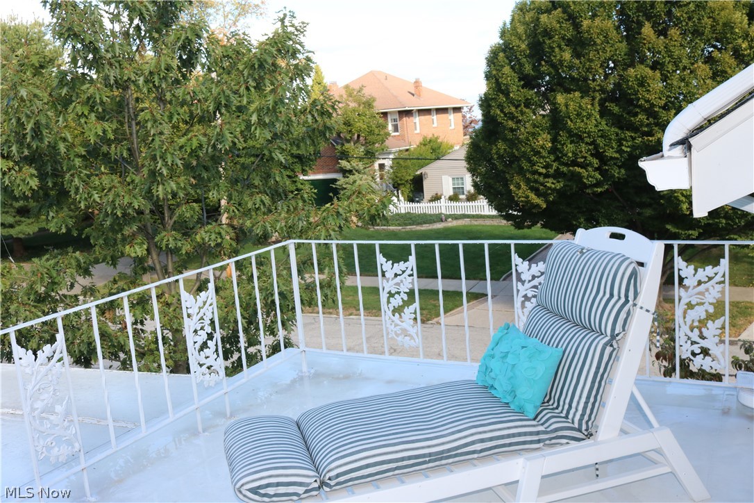 C L & L R Newells - Residential