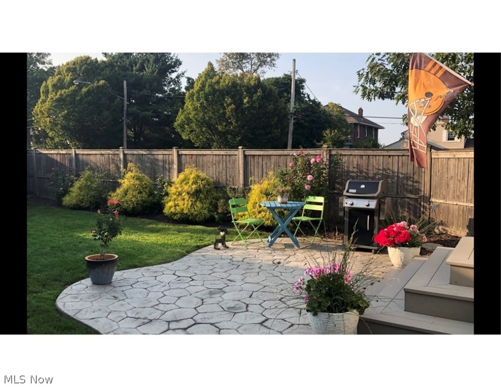 C L & L R Newells - Residential