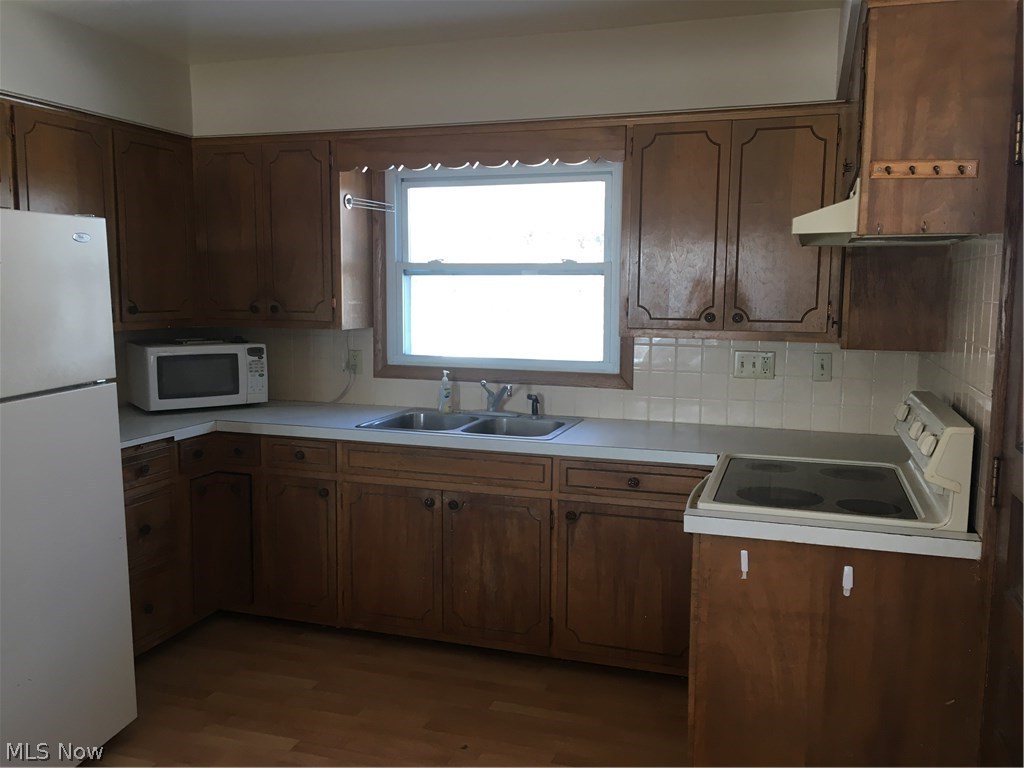 Long Lake Beach Sub - Residential Lease