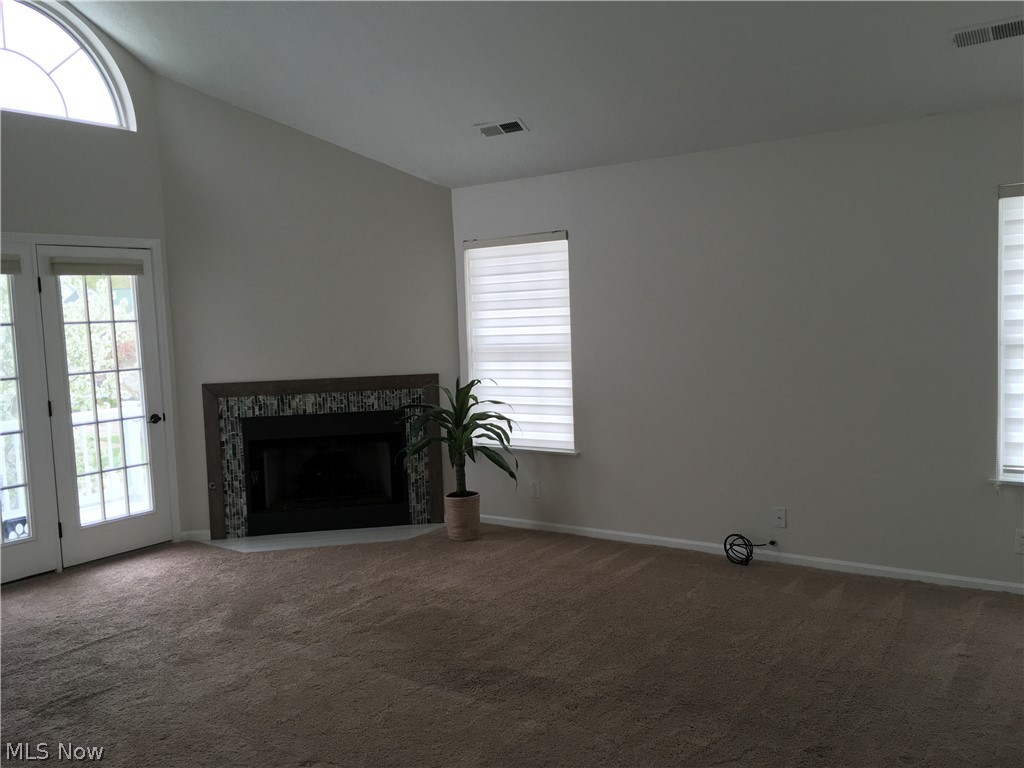 Vista Homes - Residential