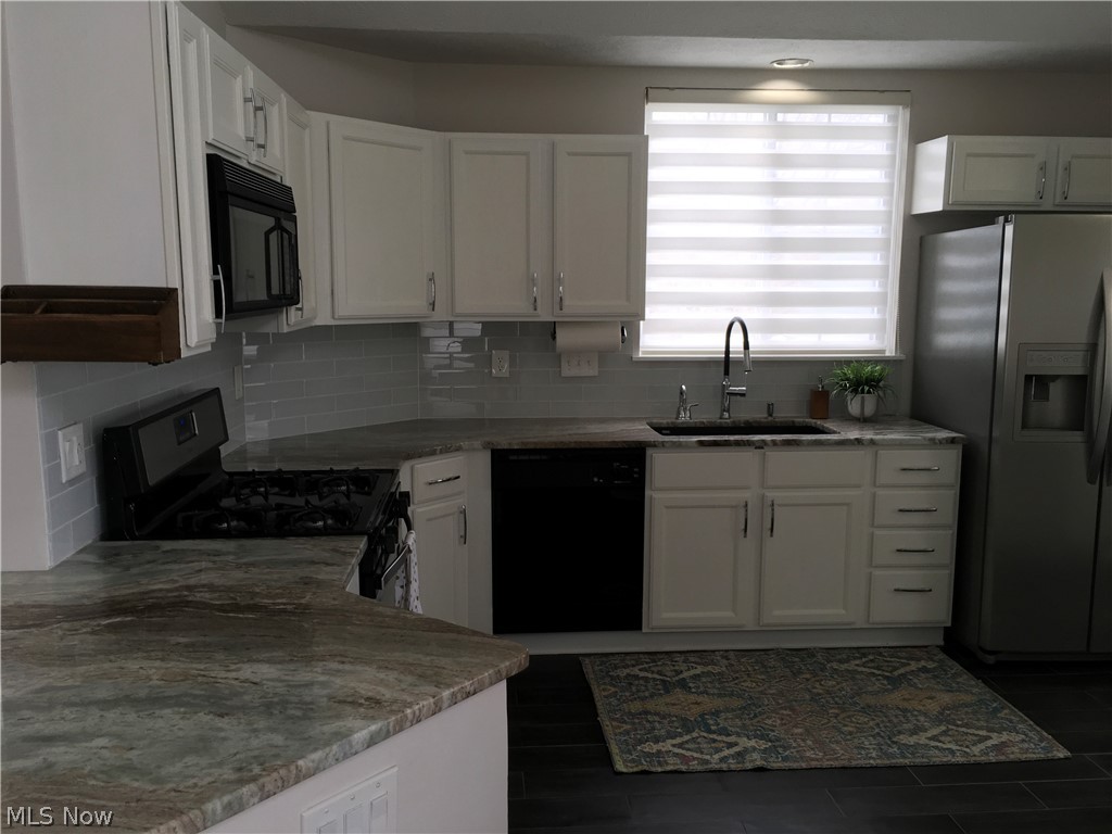 Vista Homes - Residential