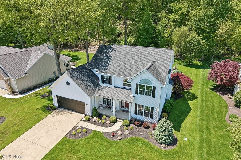 Photo of 1250 Orchard Glen Drive, Amherst, OH 44001 (MLS # 5210119)