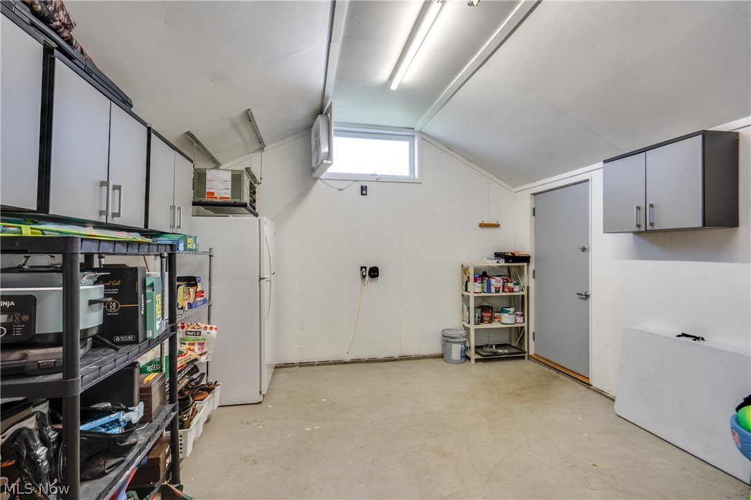 J M Bergolds Add 02/Reedurban - Residential