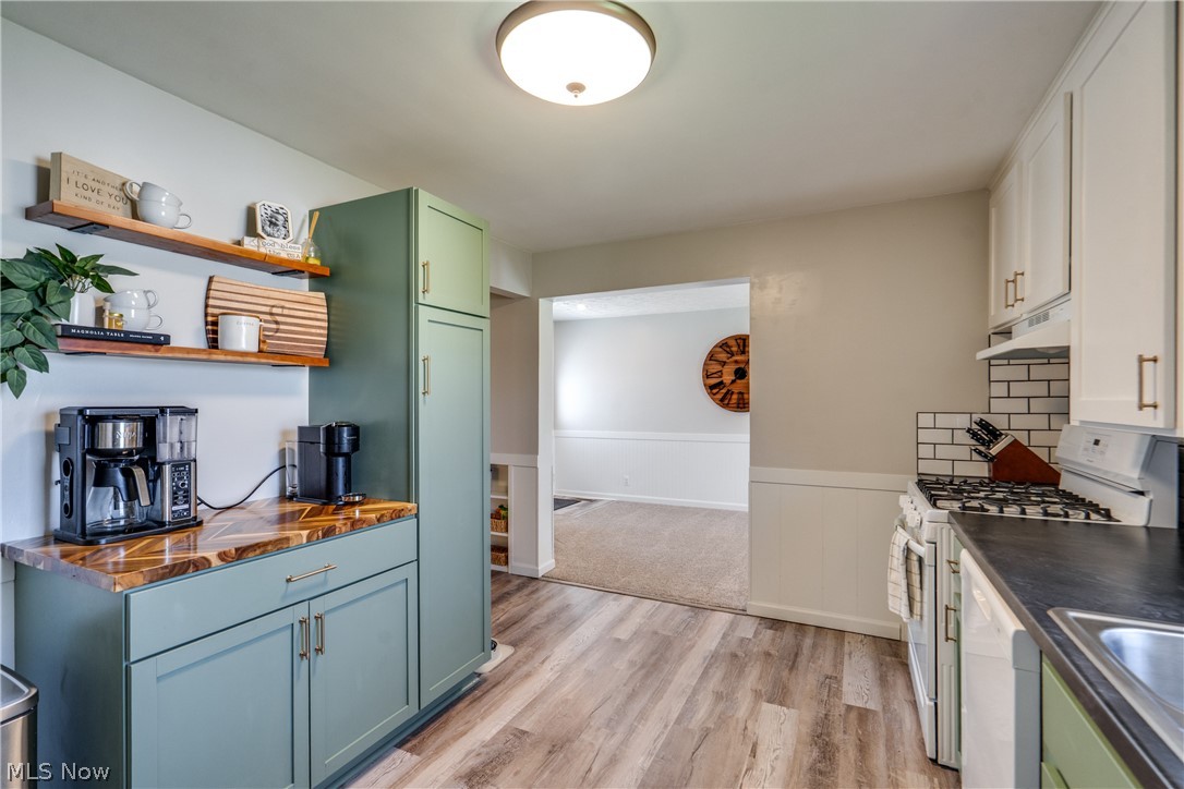 J M Bergolds Add 02/Reedurban - Residential