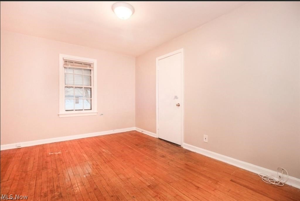 Cleveland Heights Blvd - Residential