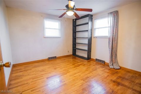 Tiny photo for 91 Mike Street, Washington, WV 26181 (MLS # 5178839)