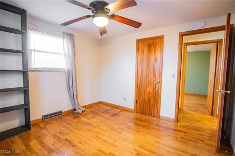 Tiny photo for 91 Mike Street, Washington, WV 26181 (MLS # 5178839)