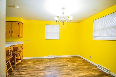 Tiny photo for 91 Mike Street, Washington, WV 26181 (MLS # 5178839)