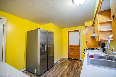 Tiny photo for 91 Mike Street, Washington, WV 26181 (MLS # 5178839)