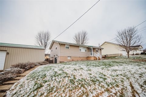 Tiny photo for 91 Mike Street, Washington, WV 26181 (MLS # 5178839)