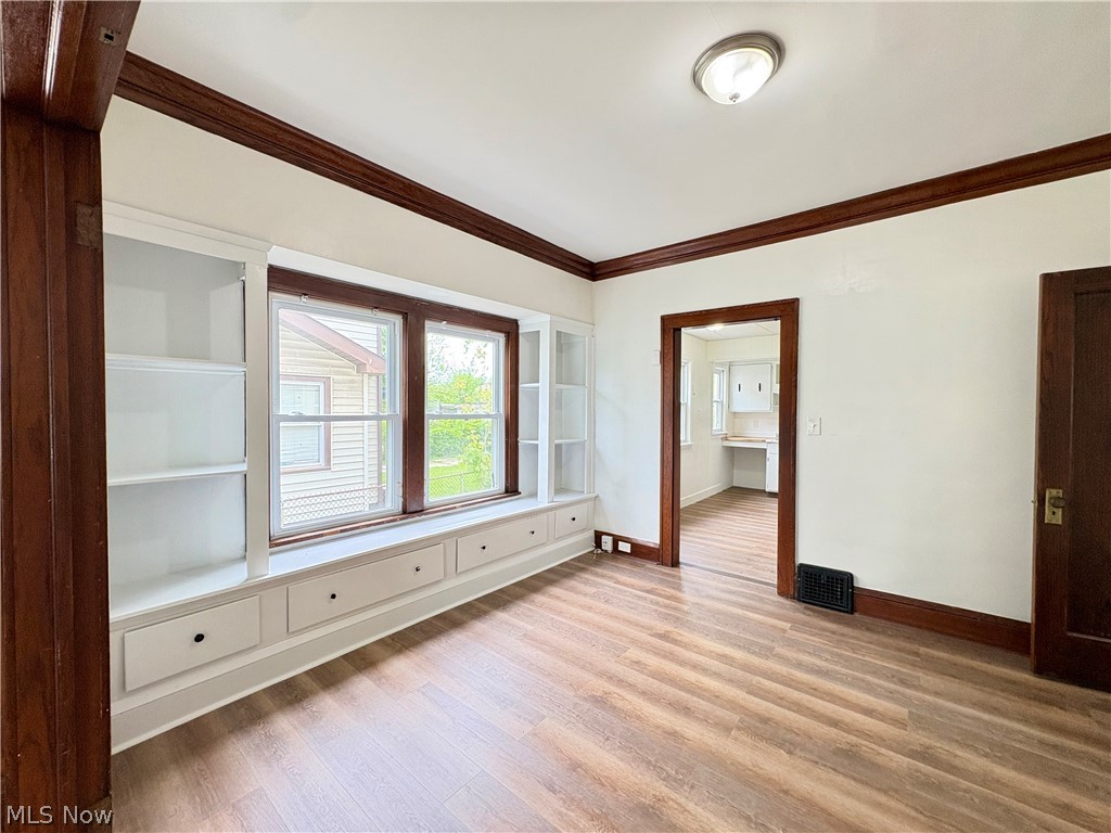 12013 Gay Avenue