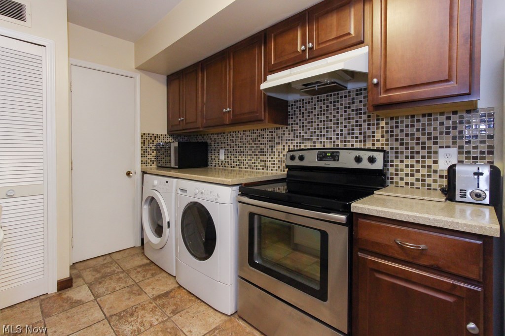 Fox Rest Condos - Residential