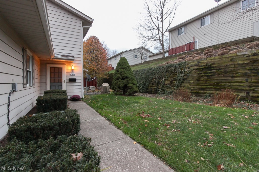 Fox Rest Condos - Residential