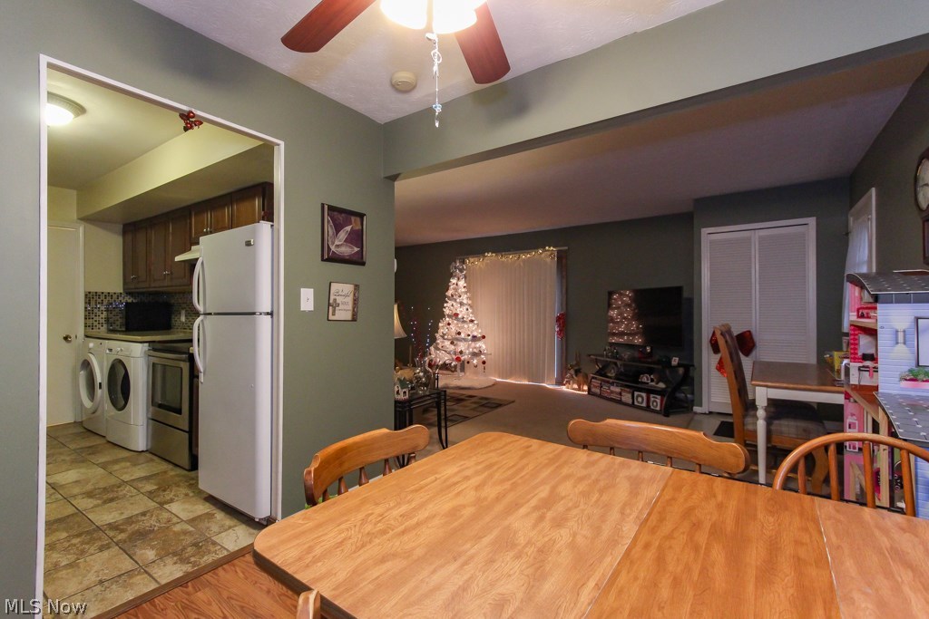 Fox Rest Condos - Residential