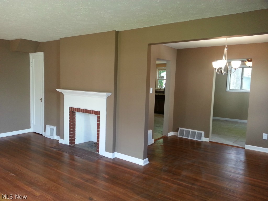 Shaker Lee Sub - Residential