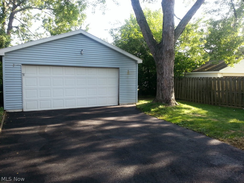 Shaker Lee Sub - Residential