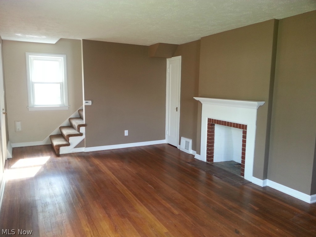 Shaker Lee Sub - Residential