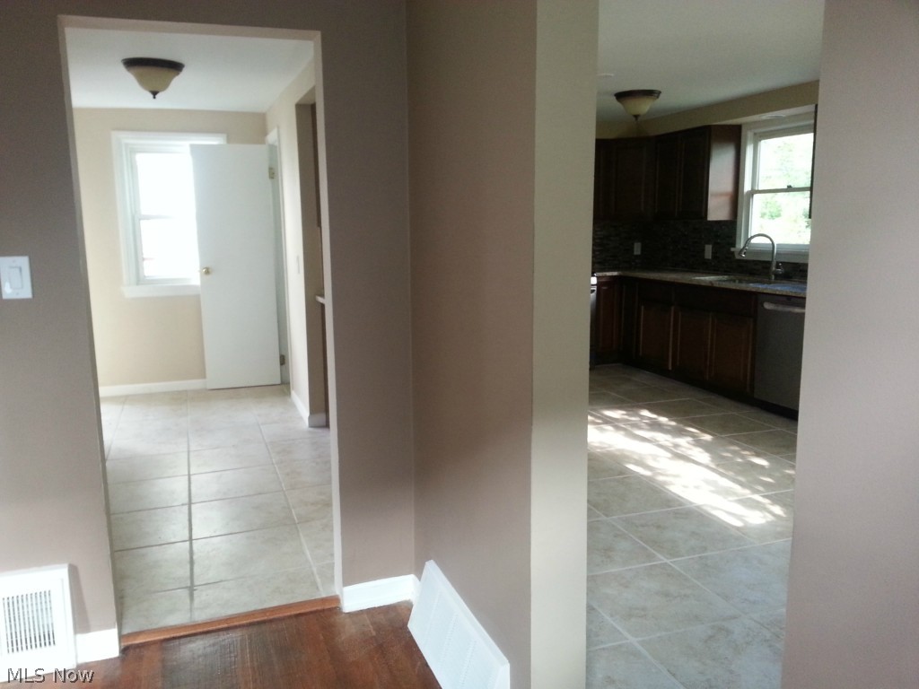 Shaker Lee Sub - Residential