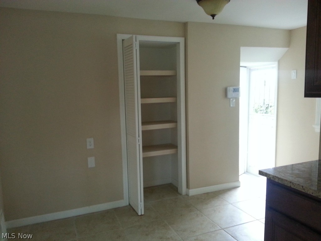 Shaker Lee Sub - Residential