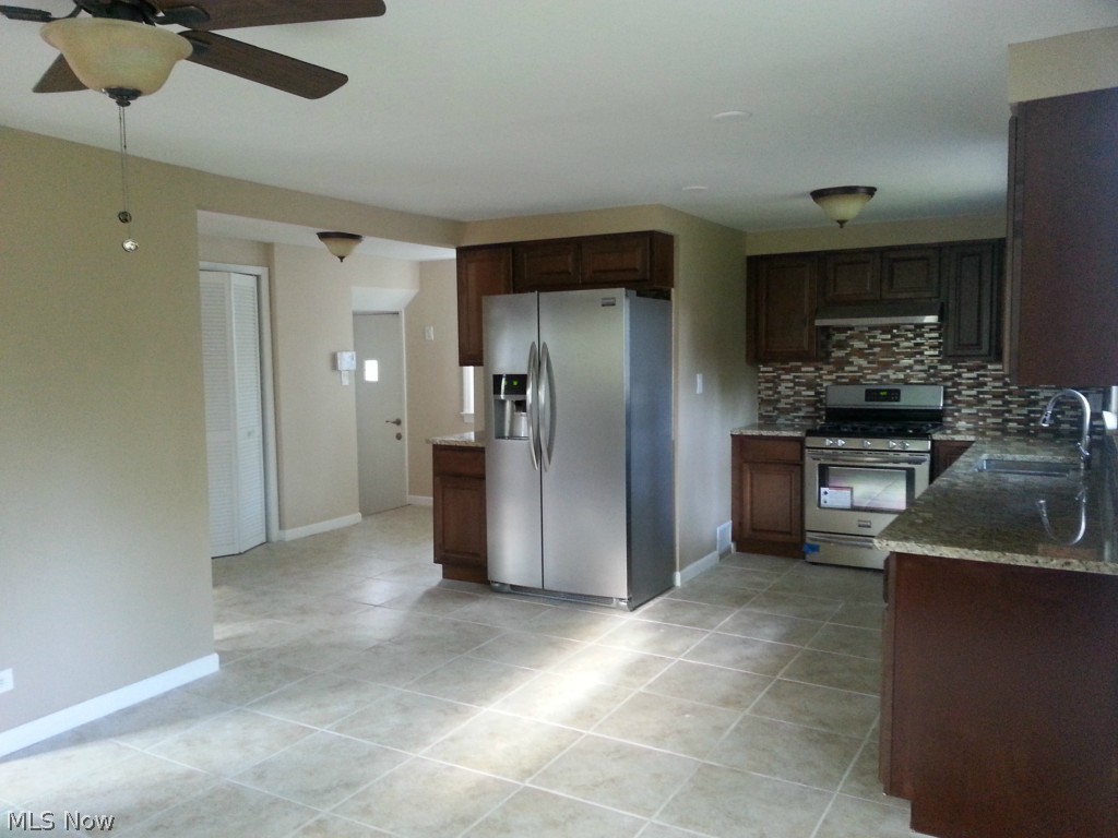 Shaker Lee Sub - Residential