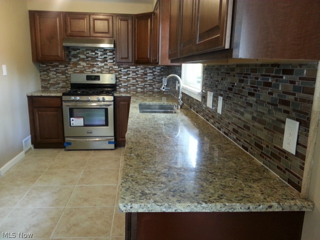 Shaker Lee Sub - Residential