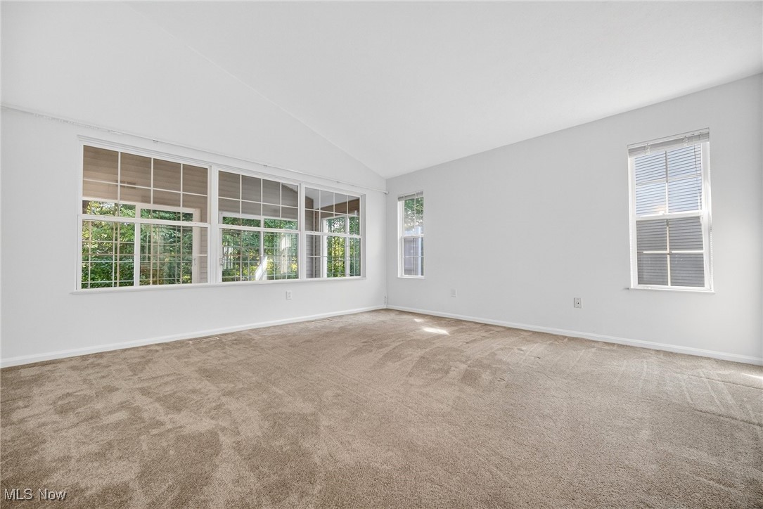 Sanctuary Condo / Grand Bay - Residential