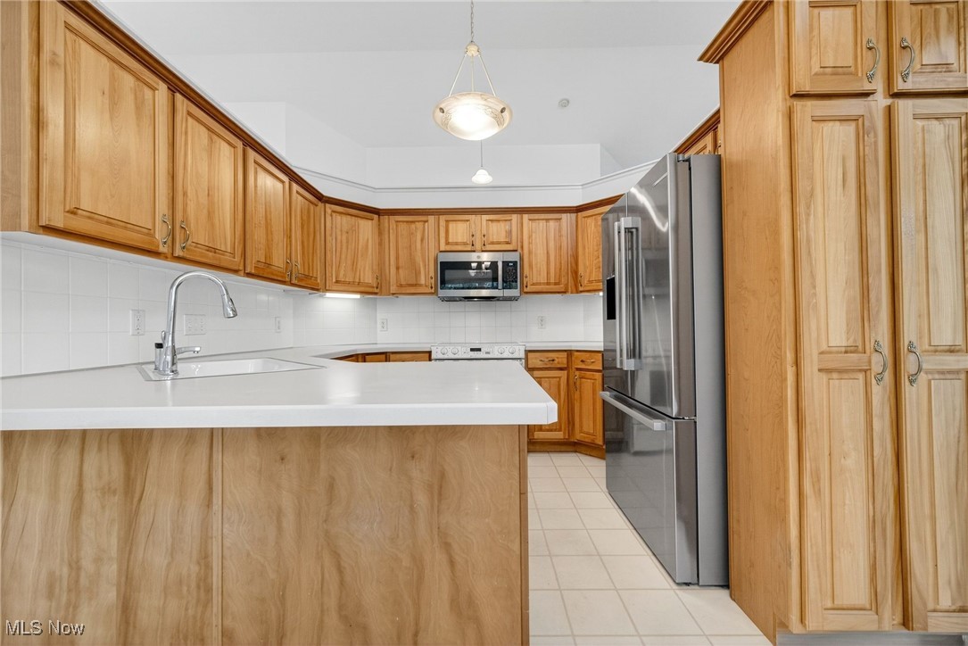 Sanctuary Condo / Grand Bay - Residential