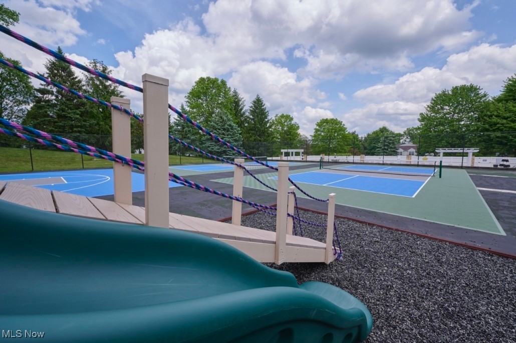 Sanctuary Condo / Grand Bay - Residential