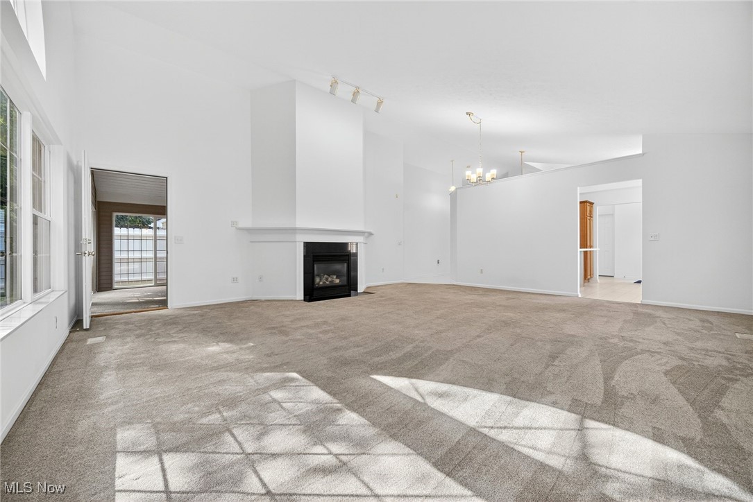 Sanctuary Condo / Grand Bay - Residential