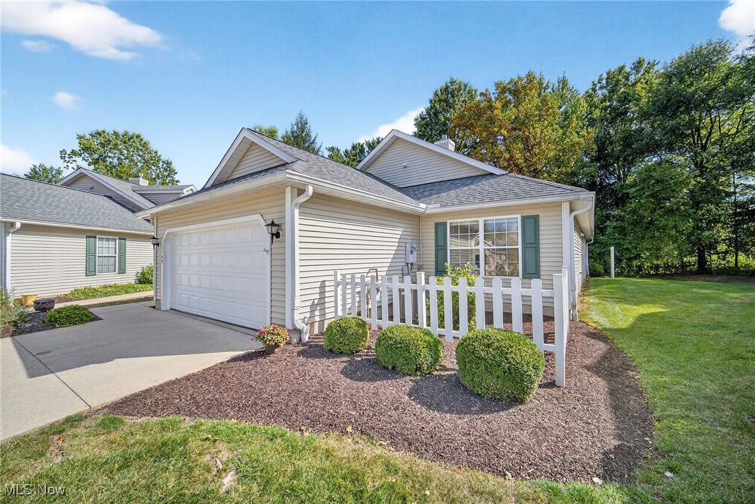 Sanctuary Condo / Grand Bay - Residential