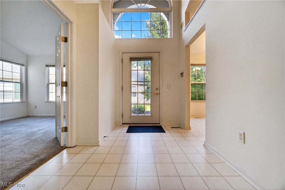 Sanctuary Condo / Grand Bay - Residential