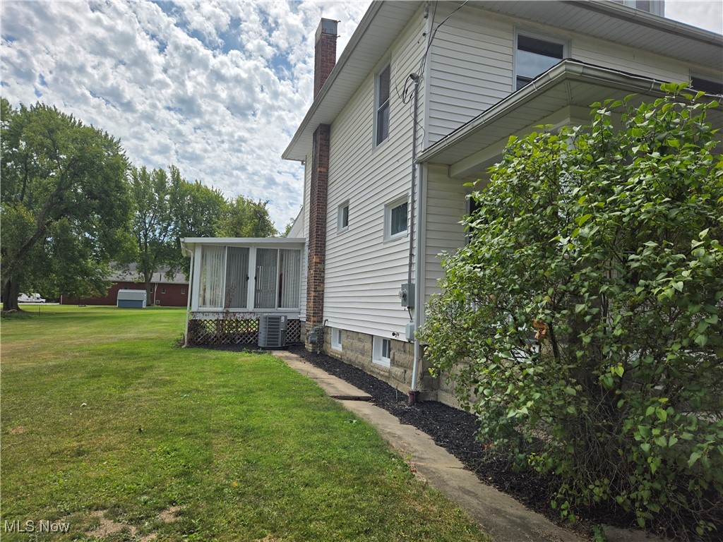 504 E Herrick Avenue, Wellington, Ohio image 3