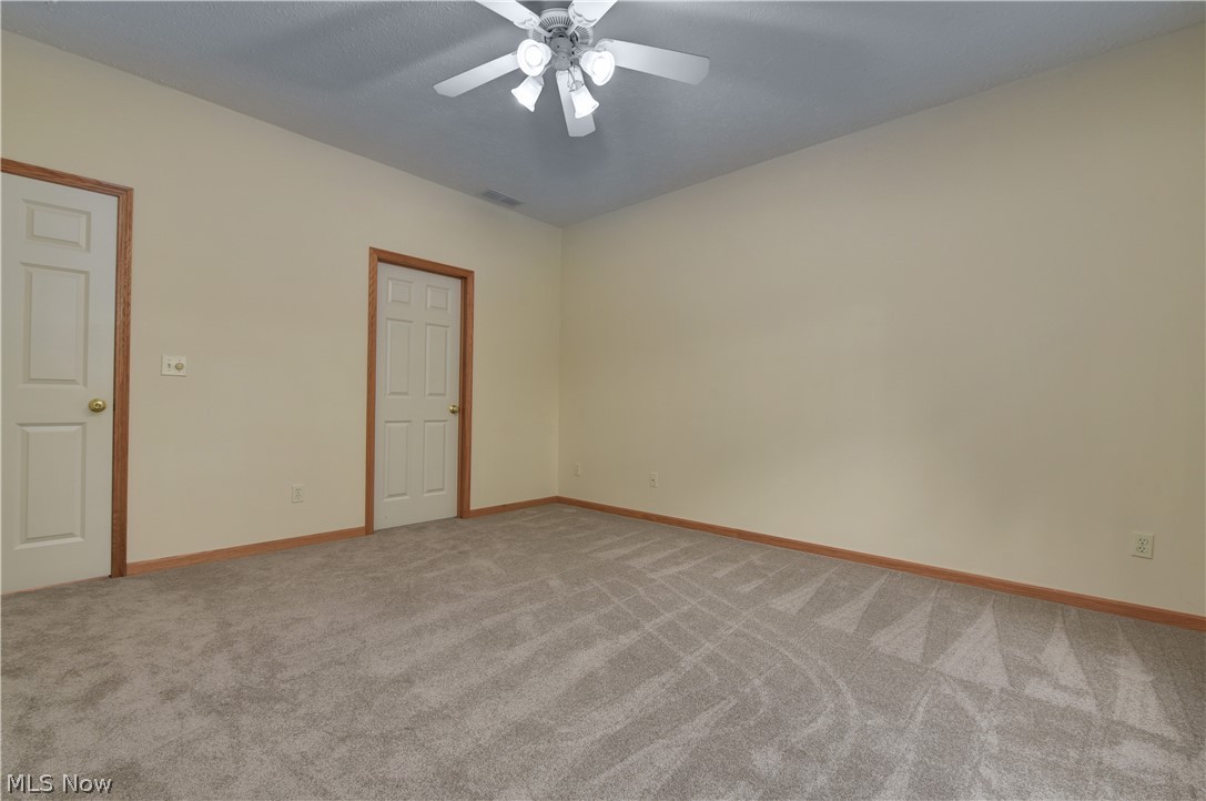 Charleston Place R-2 Developme - Residential Lease