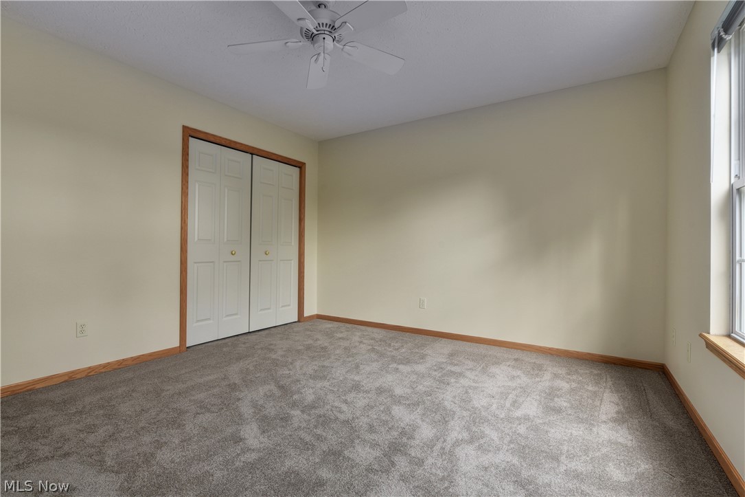 Charleston Place R-2 Developme - Residential Lease