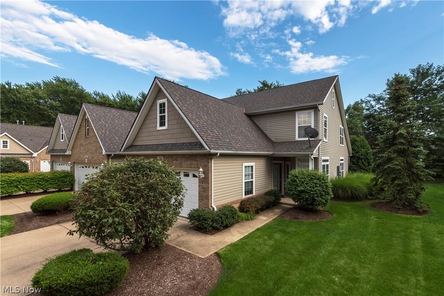 Updated town home freshly painted, new carpeting located minutes from new Lear Nagle interchange. Kitchen has granite counter tops and ceramic tile flooring. Great room has hard surface flooring along with a fireplace. Water and association fee is included in rent. Over 2100 square feet of living space with attached garage.