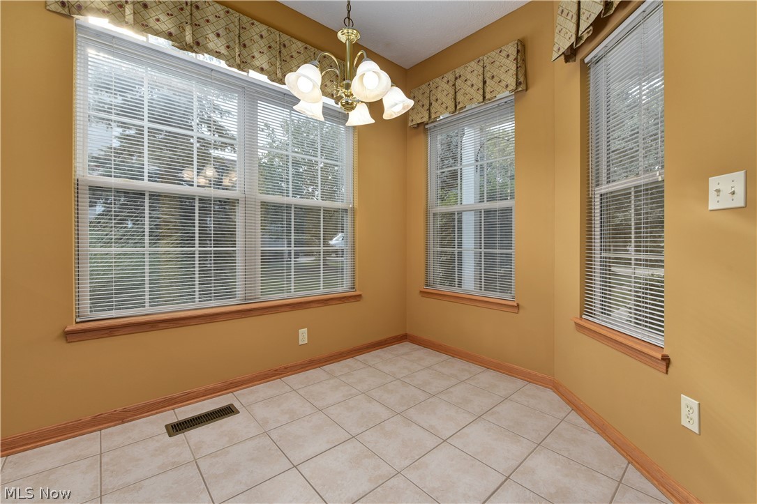 Charleston Place R-2 Developme - Residential Lease