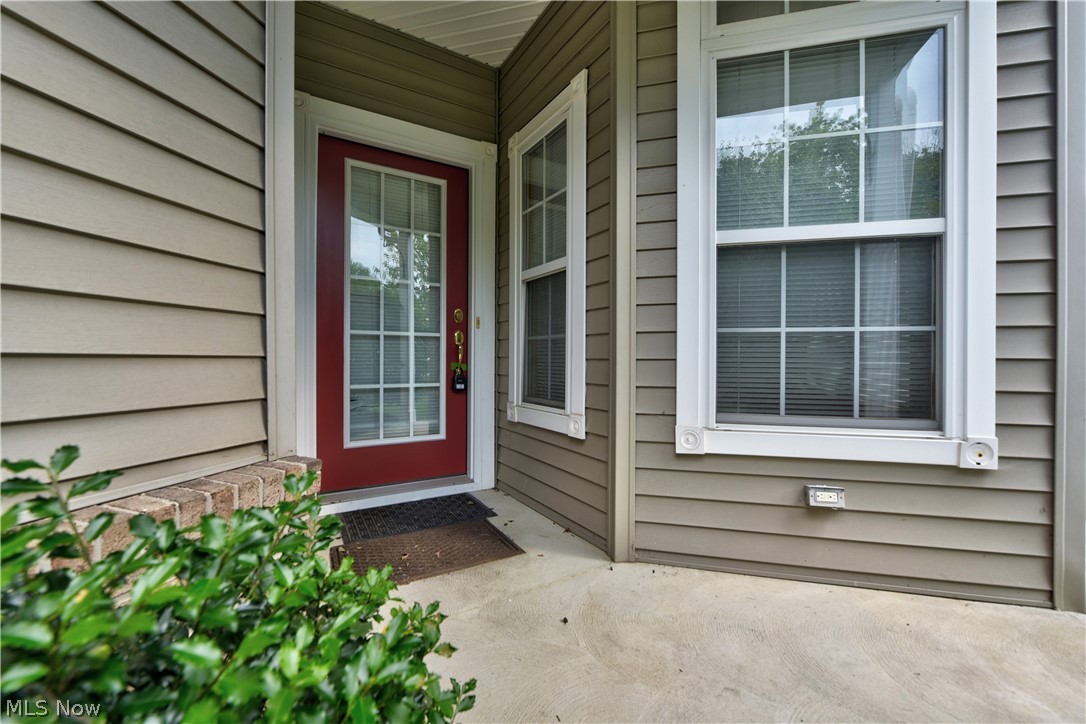 Charleston Place R-2 Developme - Residential Lease