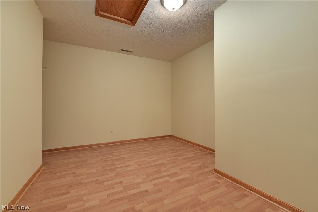 Charleston Place R-2 Developme - Residential Lease