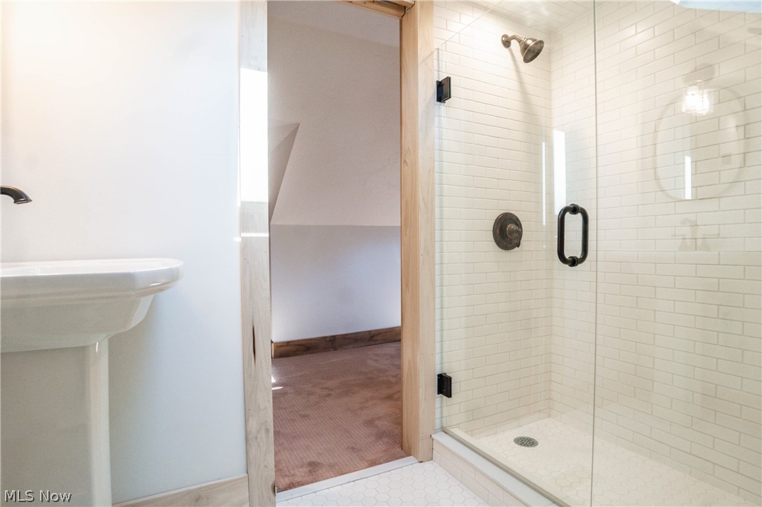 Elmwood Realty Cos Beach Allo - Residential