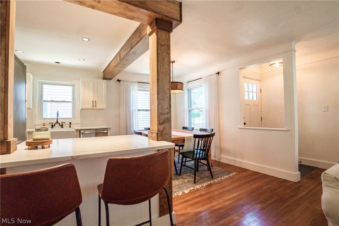 Elmwood Realty Cos Beach Allo - Residential