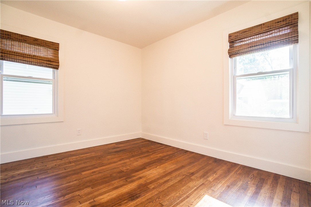 Elmwood Realty Cos Beach Allo - Residential